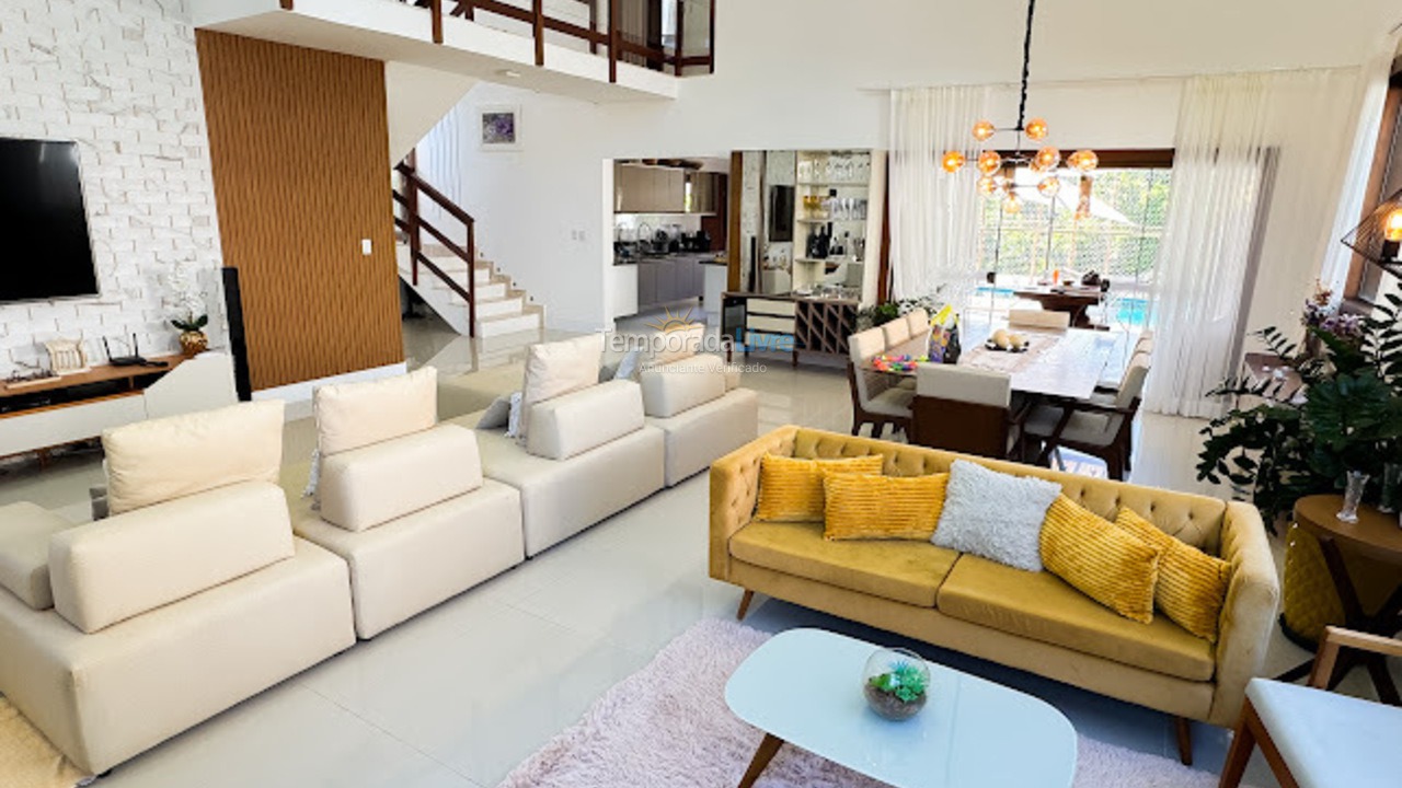 Casa para aluguel de temporada em Mata de São João (Praia do Forte)