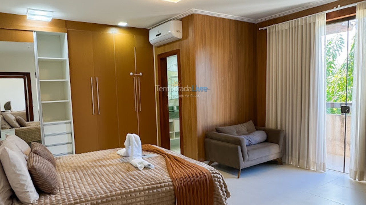 Casa para aluguel de temporada em Mata de São João (Praia do Forte)