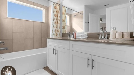 Cassa em condominio fechado próximo a Disney