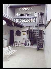 Cozy house on the beach