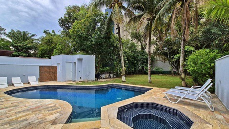 Hermosa casa a 150 m de la playa, 16 personas, Riviera São Lourenço - Bertioga