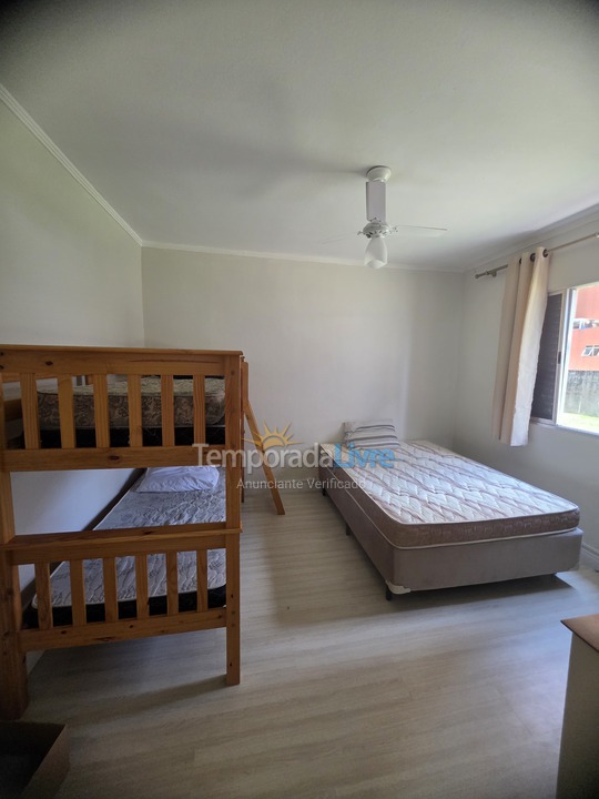 Apartamento para alquiler de vacaciones em Praia Grande (Canto do Forte)