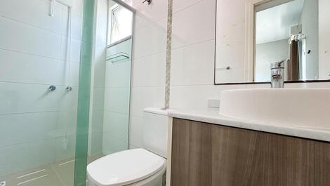 Apartamento 03 Dormitórios em Mariscal