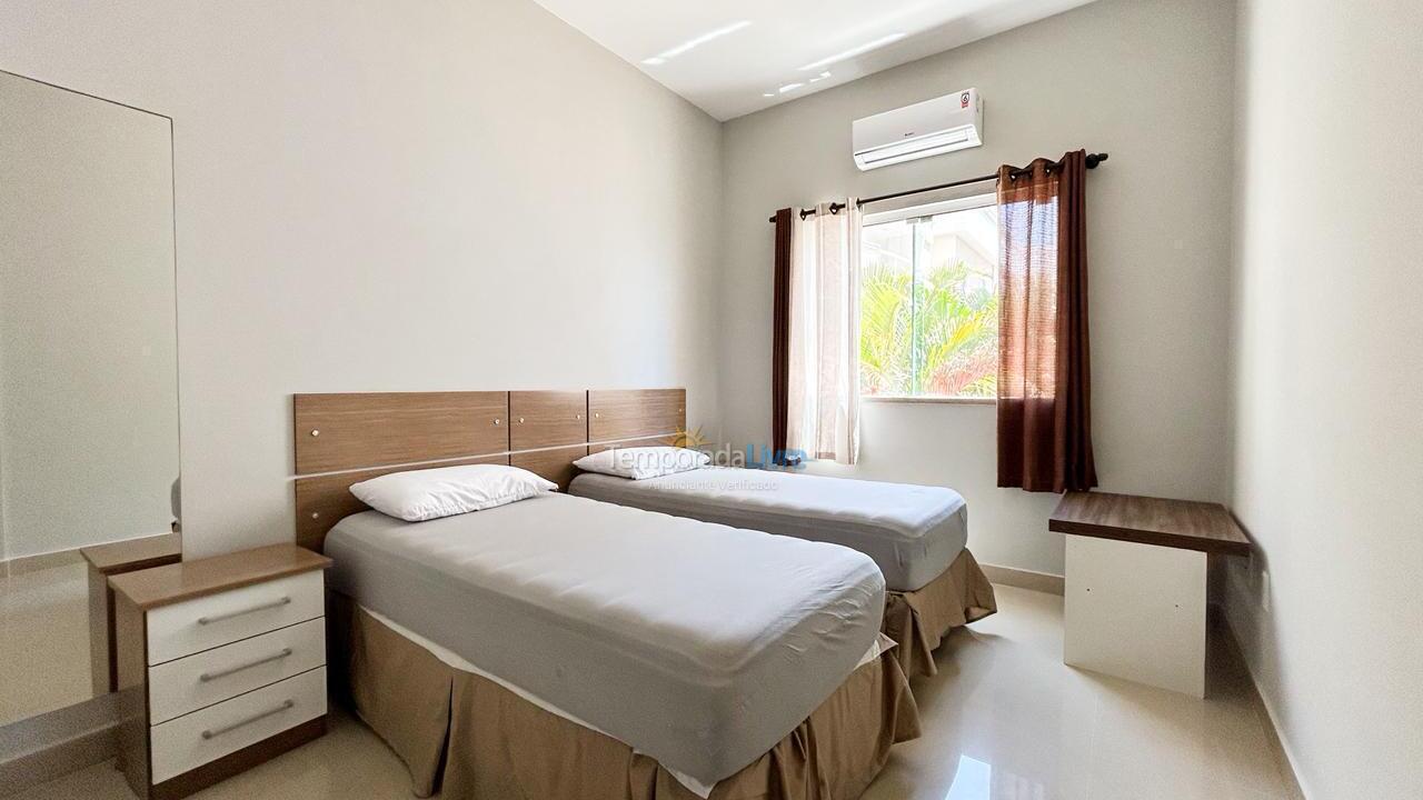 Apartamento para aluguel de temporada em Bombinhas (Mariscal)