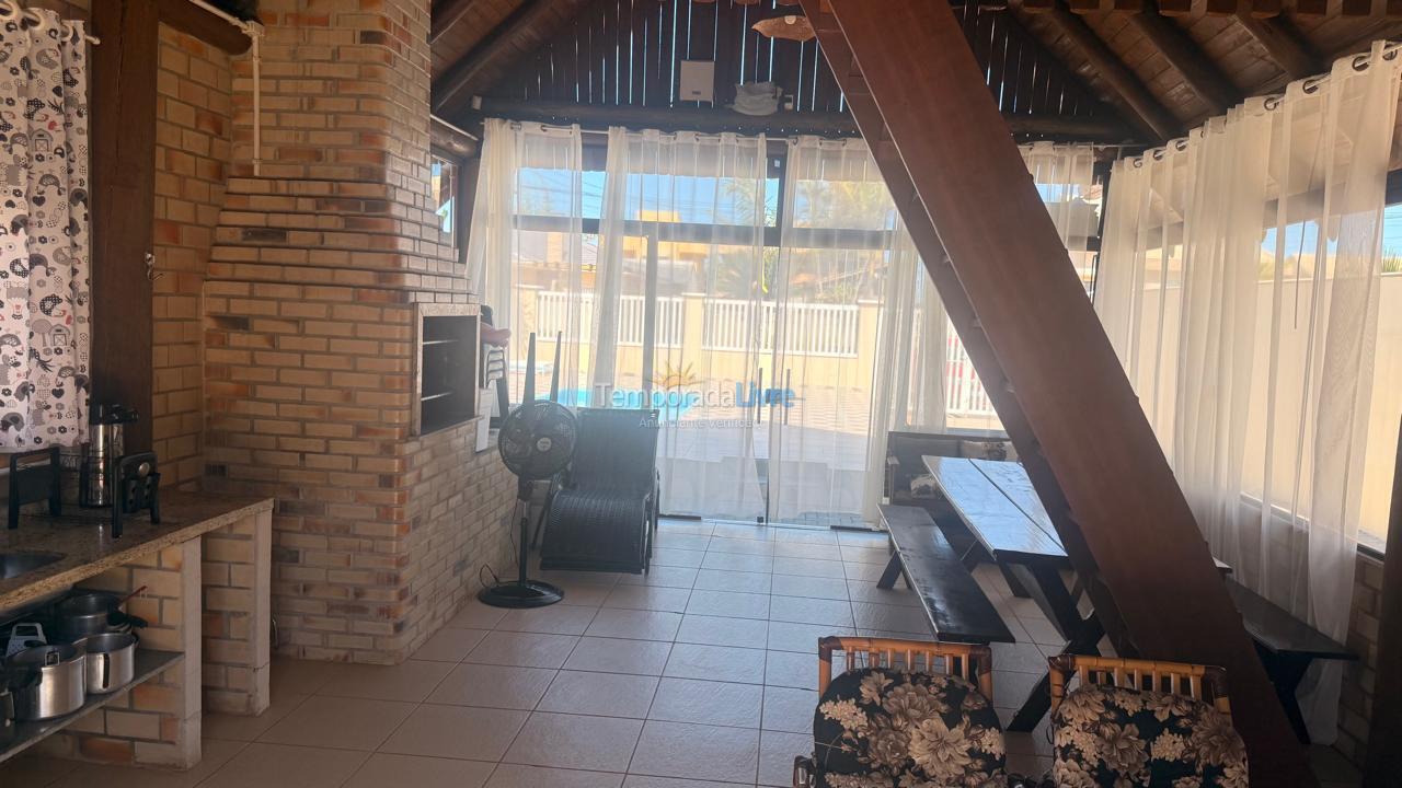 Casa para aluguel de temporada em Guaratuba (Barra do Saí)