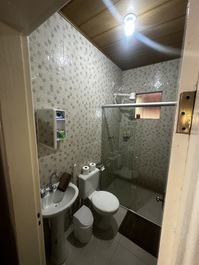 Seu refúgio nas cachoeiras de Milho Verde