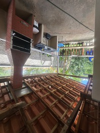 Seu refúgio nas cachoeiras de Milho Verde