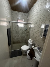 Seu refúgio nas cachoeiras de Milho Verde