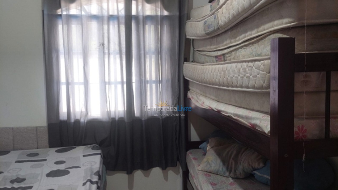 Casa para alquiler de vacaciones em Itanhaém (Jardim Regina)