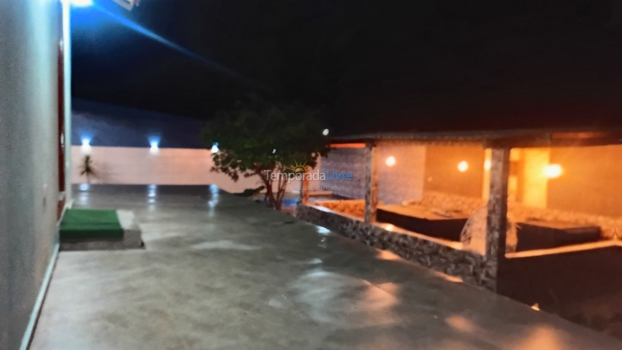 Chácara / sítio para aluguel de temporada em São Paulo (Jardim Alviverde)