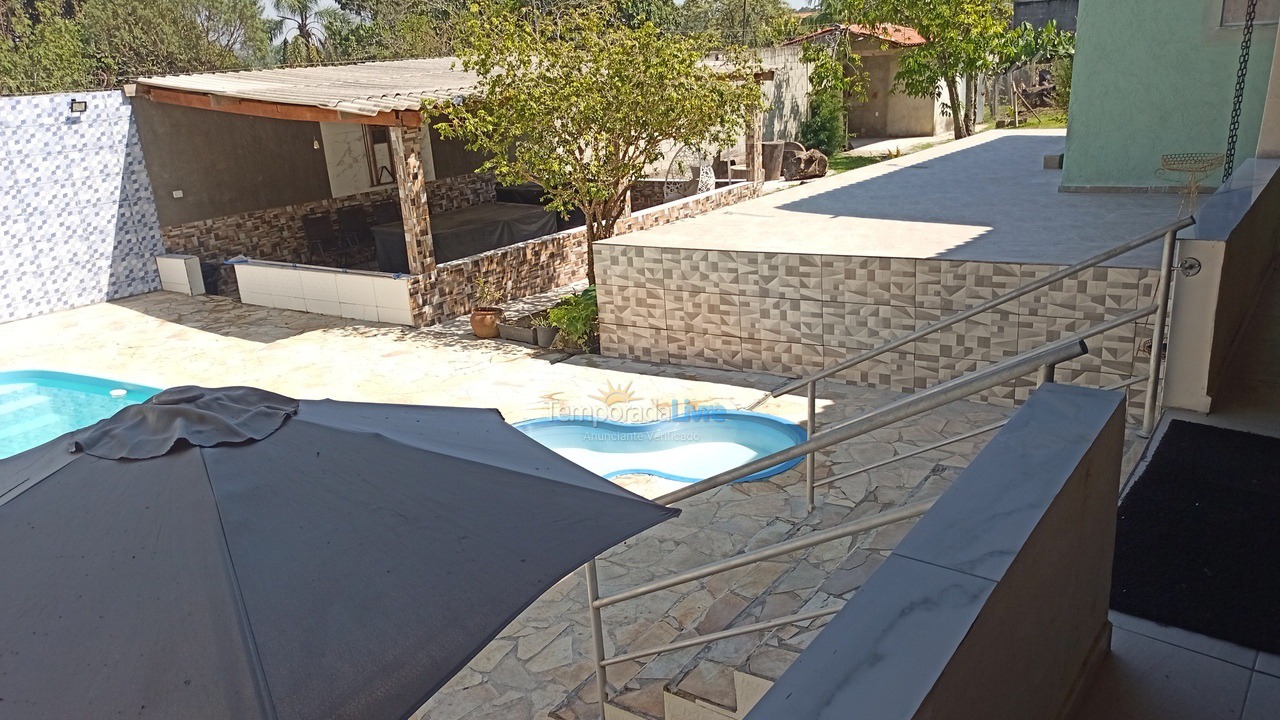 Chácara / sítio para aluguel de temporada em São Paulo (Jardim Alviverde)