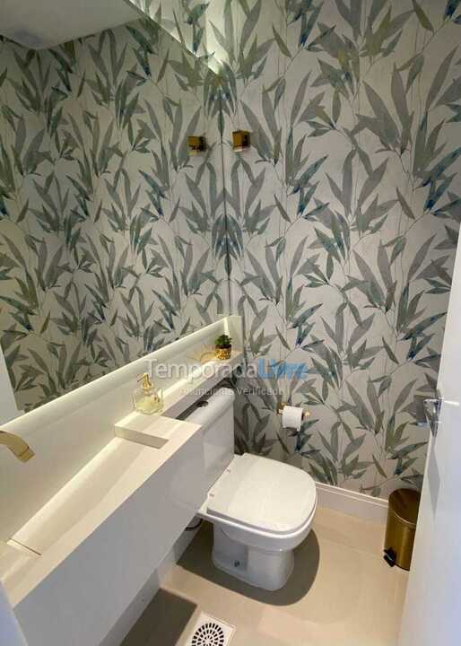 Apartment for vacation rental in Itapema (Meia Praia)