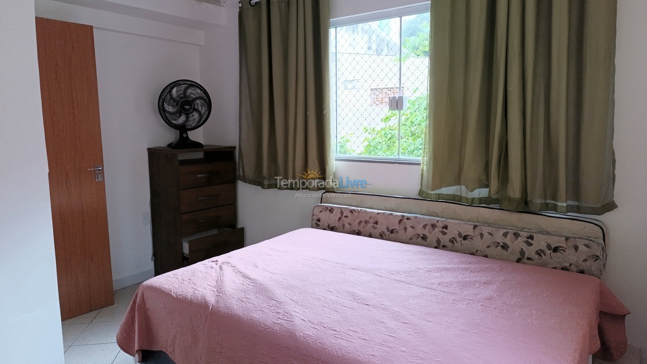 Apartment for vacation rental in Guarapari (Centro)