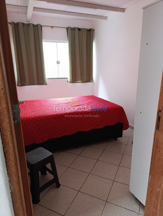 Apartment for vacation rental in Guarapari (Centro)