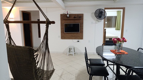 Castanheiras Beach, Downtown Guarapari, House