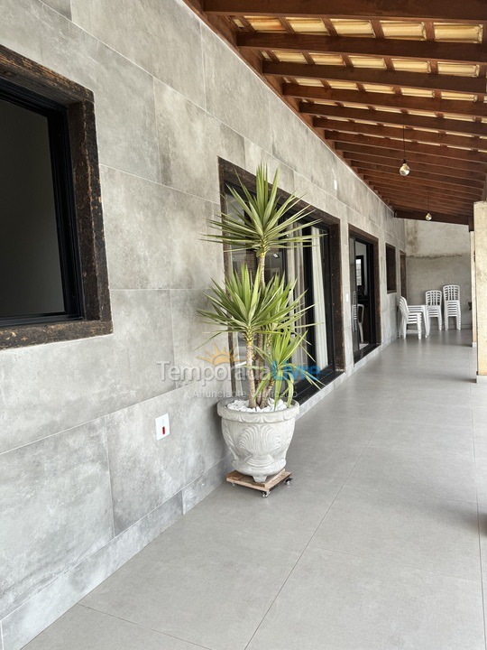 Granja para alquiler de vacaciones em Arujá (Bairro do Retiro)