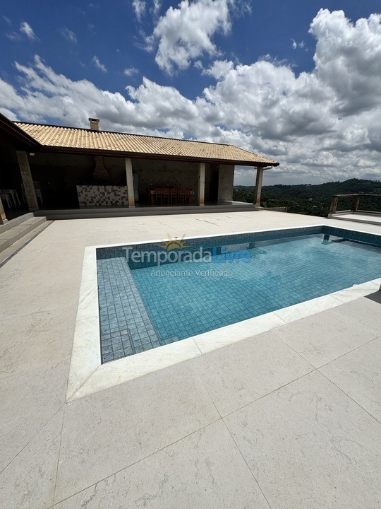 Granja para alquiler de vacaciones em Arujá (Bairro do Retiro)