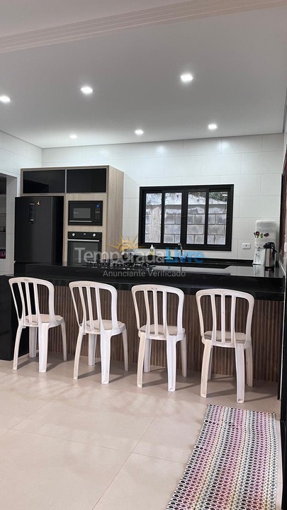 Granja para alquiler de vacaciones em Arujá (Bairro do Retiro)