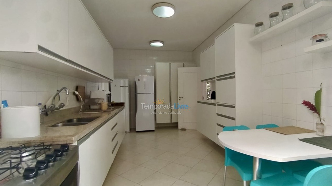 Casa para aluguel de temporada em São Sebastião (Juquehy)