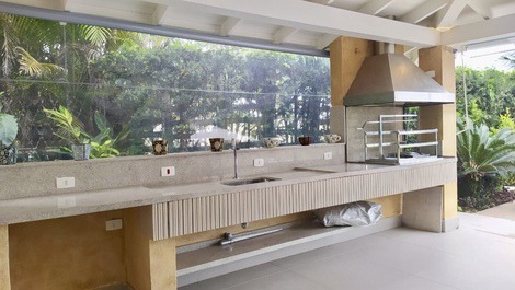 Casa pé na areia na Praia de Juquehy