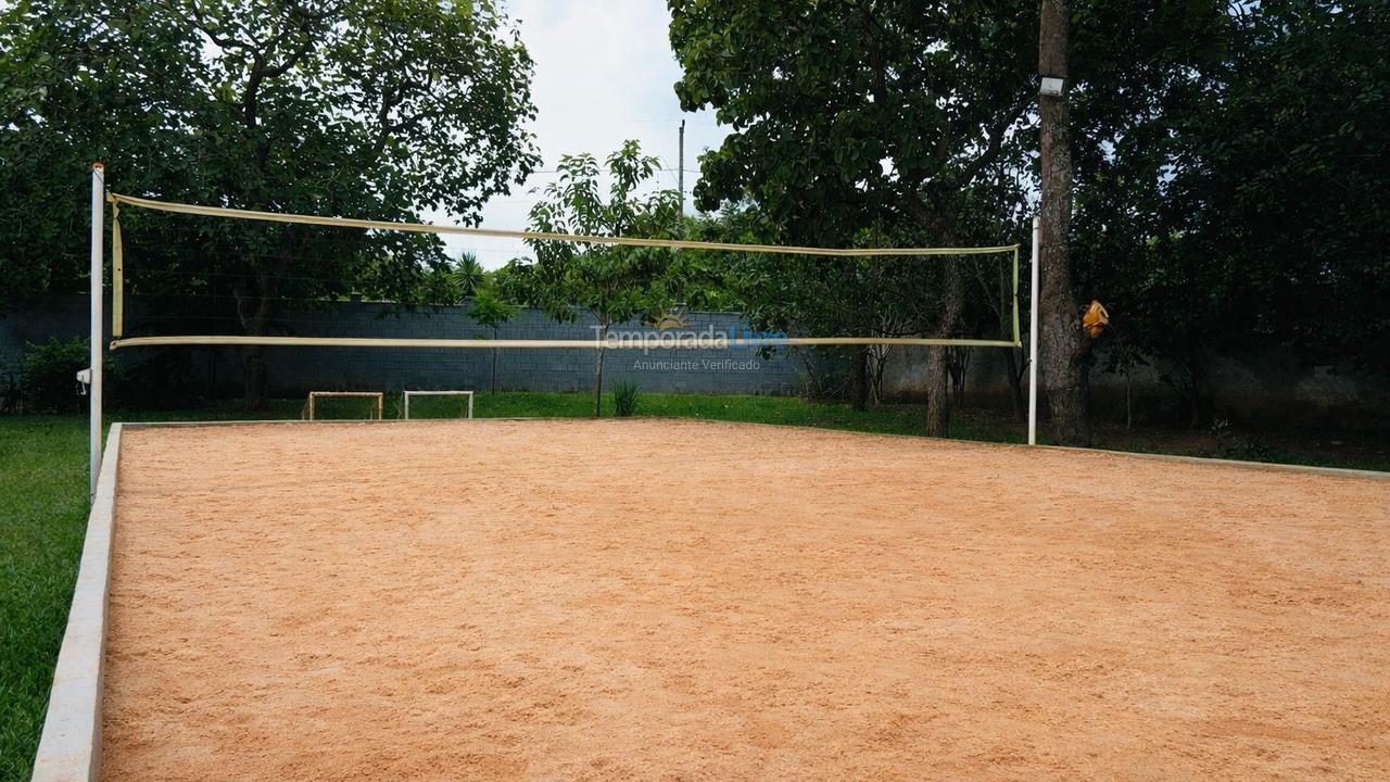 Chácara / sítio para aluguel de temporada em Senador Canedo (Parque Alvorada)