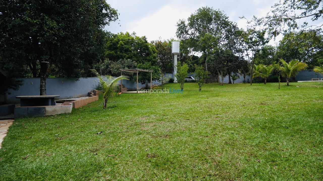 Chácara / sítio para aluguel de temporada em Senador Canedo (Parque Alvorada)