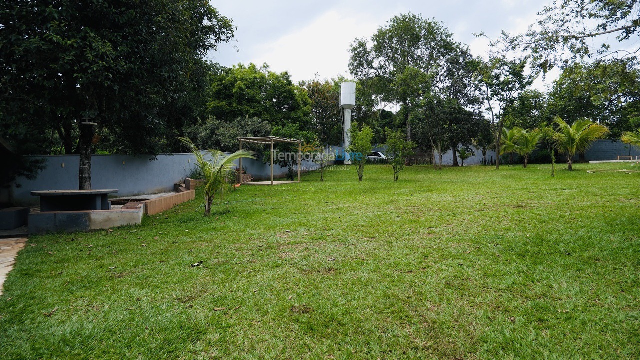 Chácara / sítio para aluguel de temporada em Senador Canedo (Parque Alvorada)