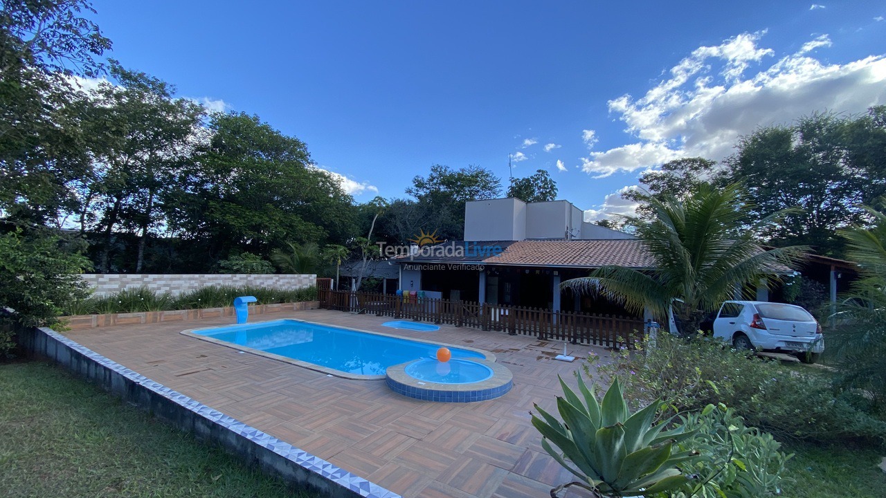 Chácara / sítio para aluguel de temporada em Senador Canedo (Parque Alvorada)