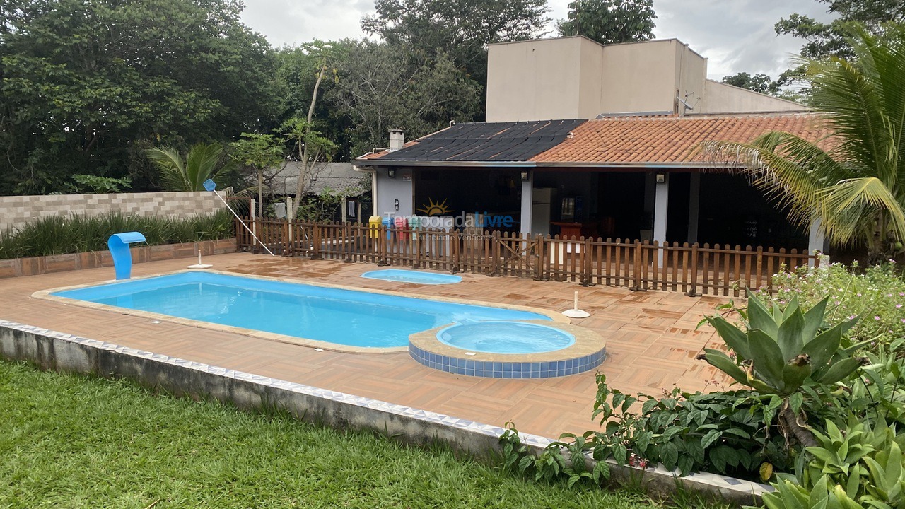 Chácara / sítio para aluguel de temporada em Senador Canedo (Parque Alvorada)