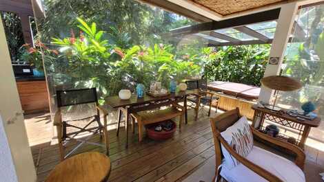 Casa Disponível para Locação NA PRAIA DA BALEIA.