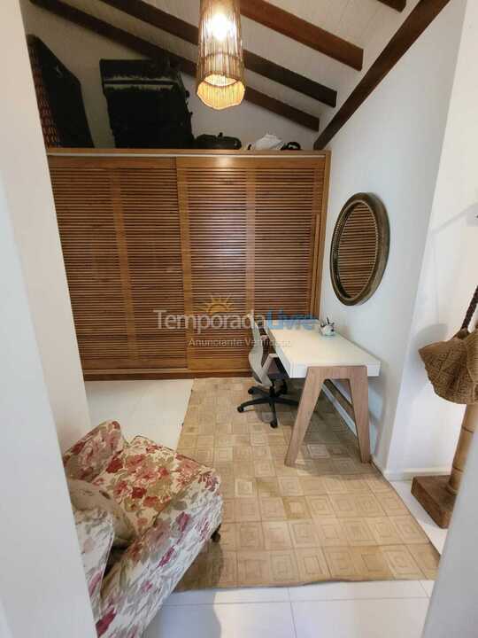 Casa para aluguel de temporada em São Sebastião (Guaecá)