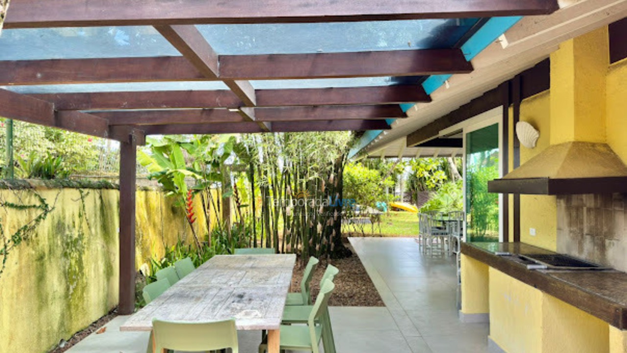 Casa para aluguel de temporada em São Sebastião (Camburizinho)