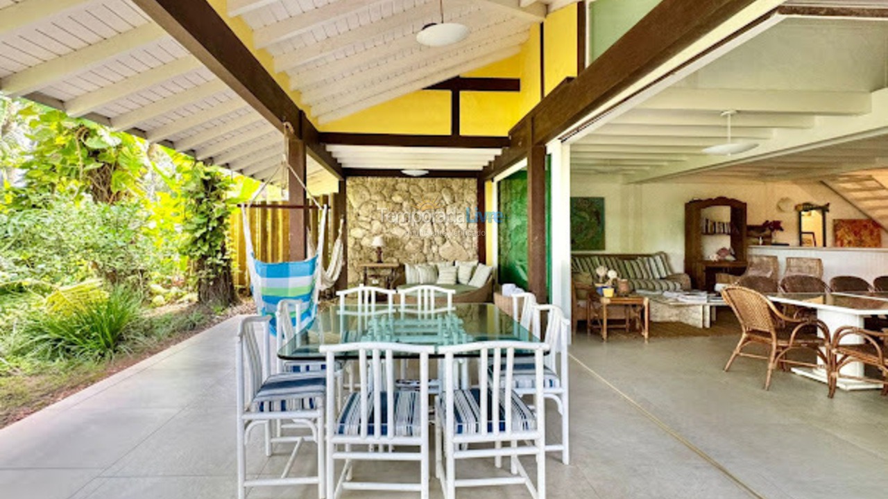 Casa para aluguel de temporada em São Sebastião (Camburizinho)