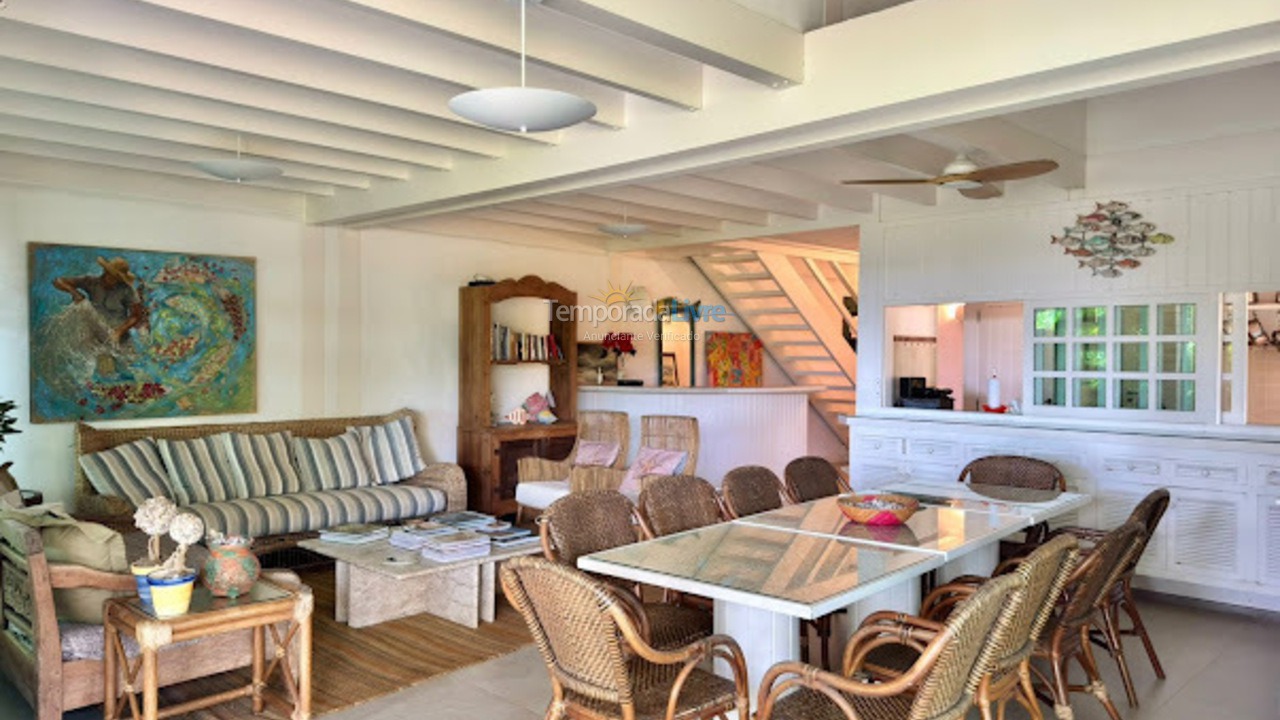 Casa para aluguel de temporada em São Sebastião (Camburizinho)