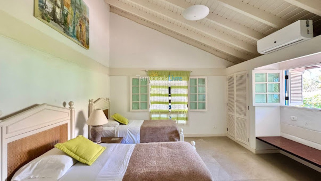 Casa para aluguel de temporada em São Sebastião (Camburizinho)