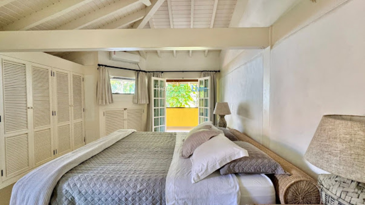 Casa para aluguel de temporada em São Sebastião (Camburizinho)