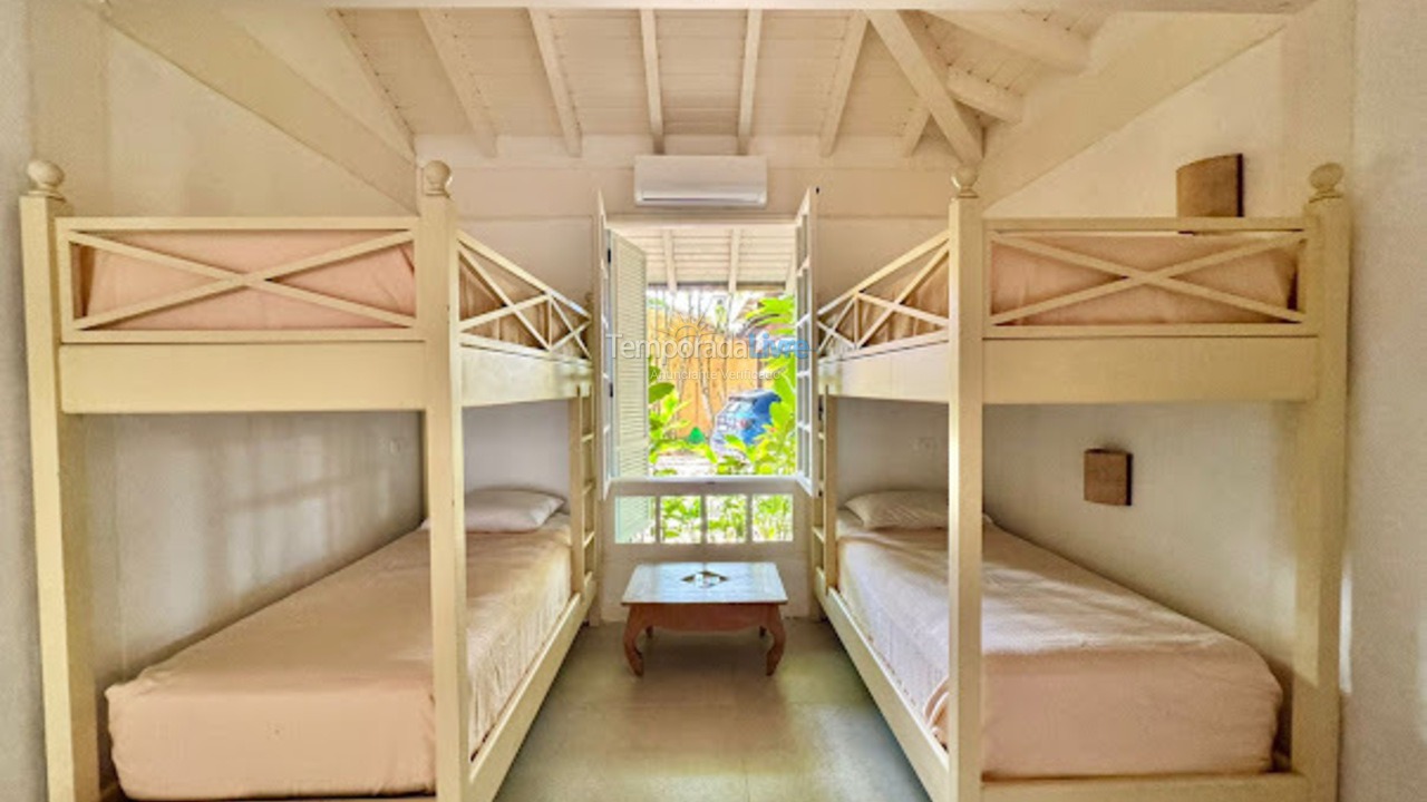 Casa para aluguel de temporada em São Sebastião (Camburizinho)