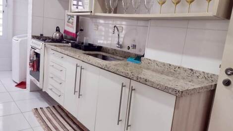 Cozinha ampla e completa