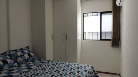Amplio y confortable dormitorio y sala de estar en PAJUÇARA
