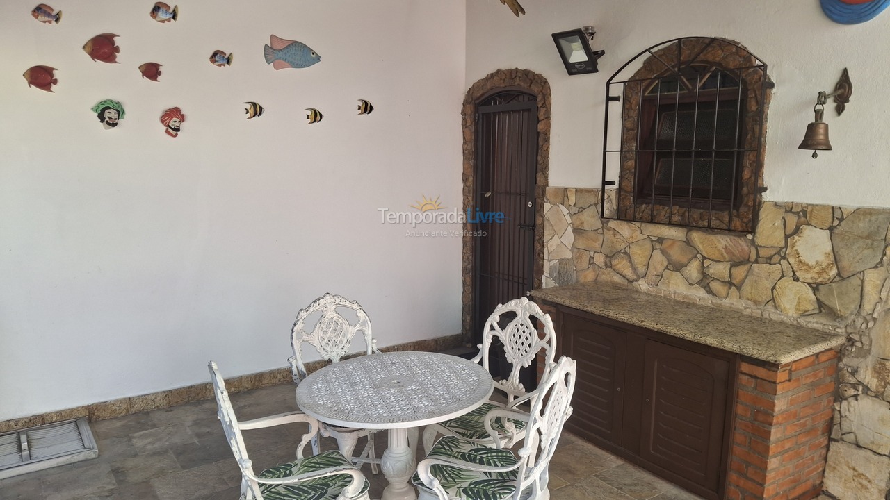 Casa para aluguel de temporada em Arraial do Cabo (Praia dos Anjos)