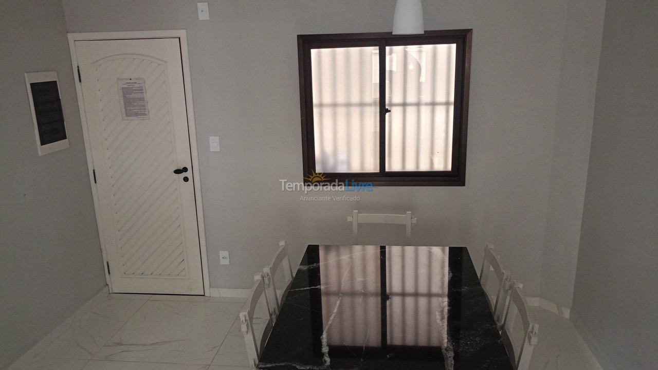 Apartment for vacation rental in Ubatuba (Praia Grande)