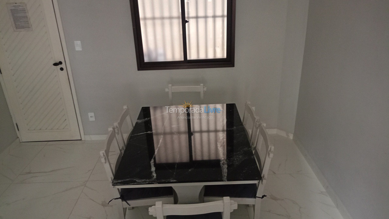 Apartment for vacation rental in Ubatuba (Praia Grande)