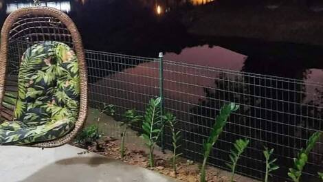 Abana Paraíso do Lago — Sofisticação e Charme à Beira Lago