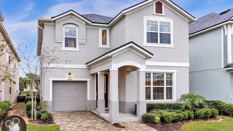 Casa alto padrão próximo a Disney