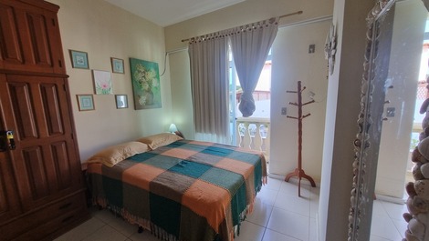 Suíte com varanda, ar condicionado,  ventilador, tv