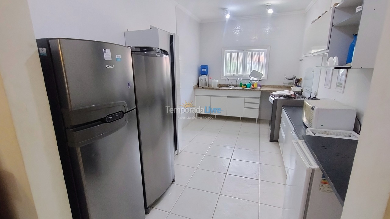 Casa para aluguel de temporada em Bertioga (Riviera de São Lourenço)