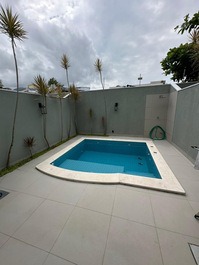 Casa para Temporada – A 50 metros da Praia
