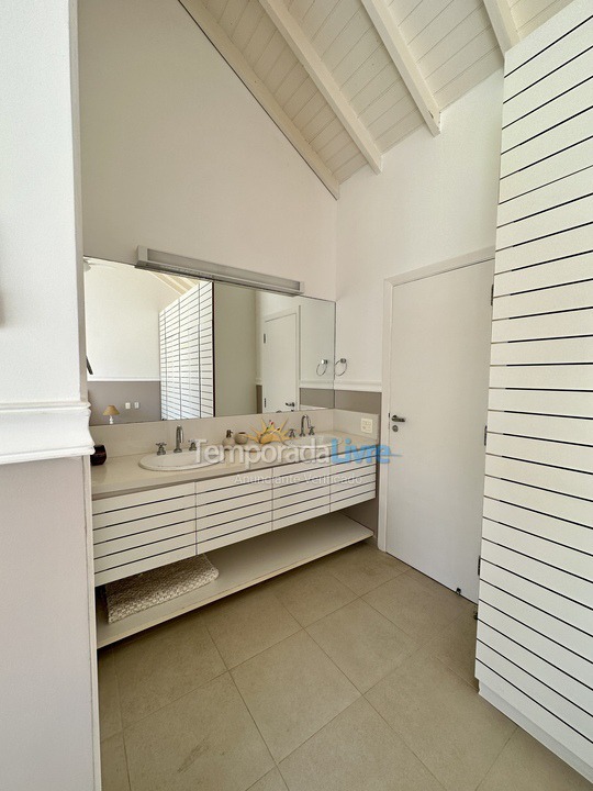 House for vacation rental in São Sebastião (Praia da Baleia)