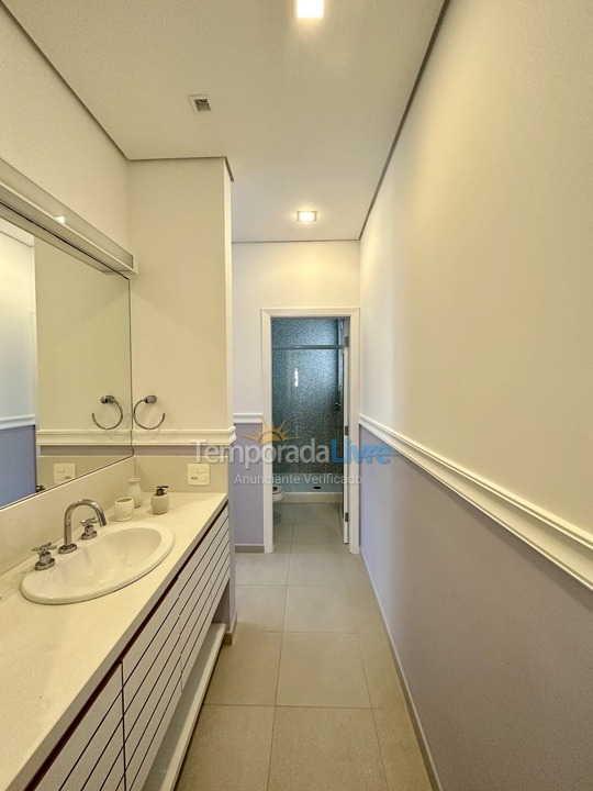 House for vacation rental in São Sebastião (Praia da Baleia)