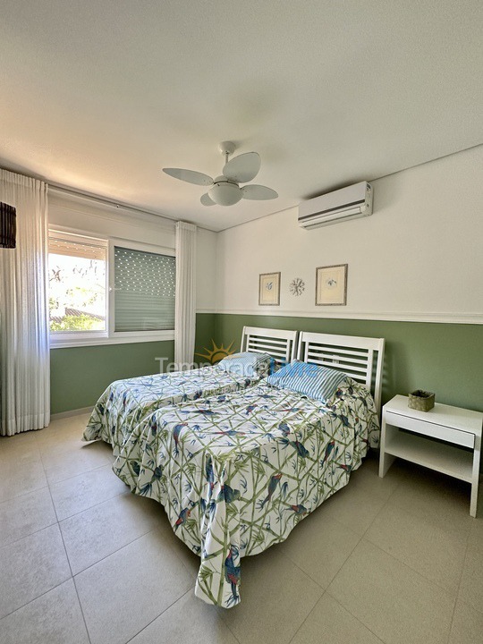 House for vacation rental in São Sebastião (Praia da Baleia)